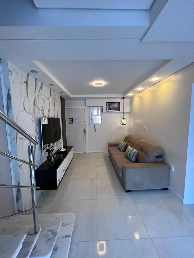 Duplex 3 Qtos Pe Na Areia contacts
